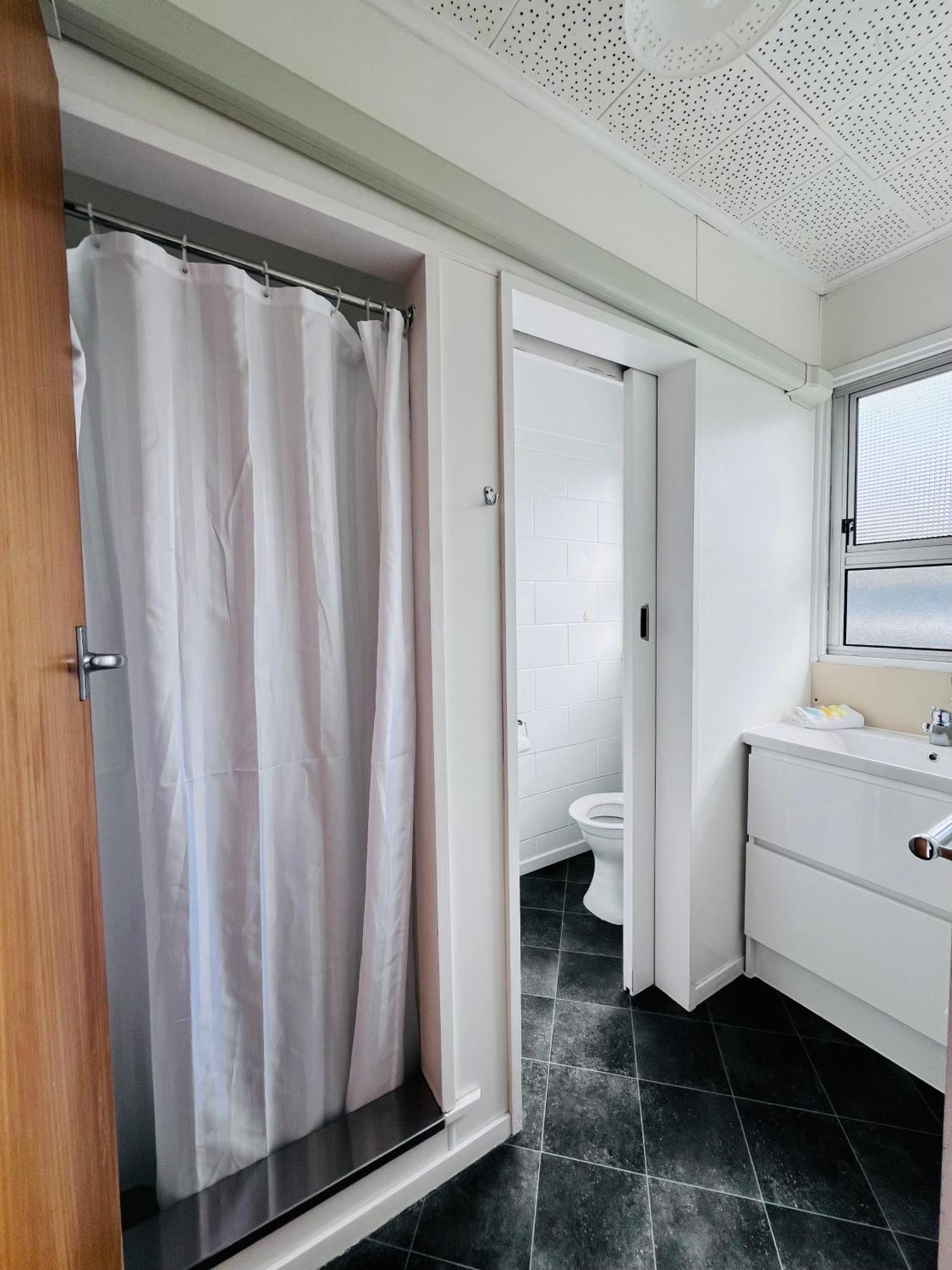 Brooklyne Motel Sanson 外观 照片
