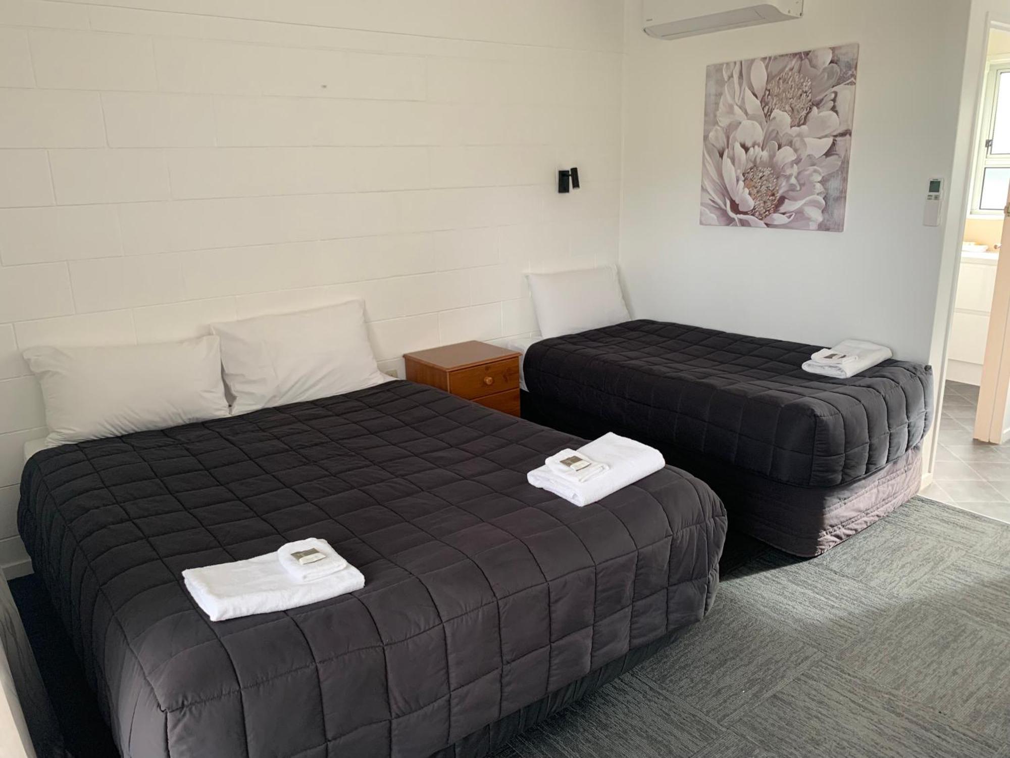 Brooklyne Motel Sanson 外观 照片